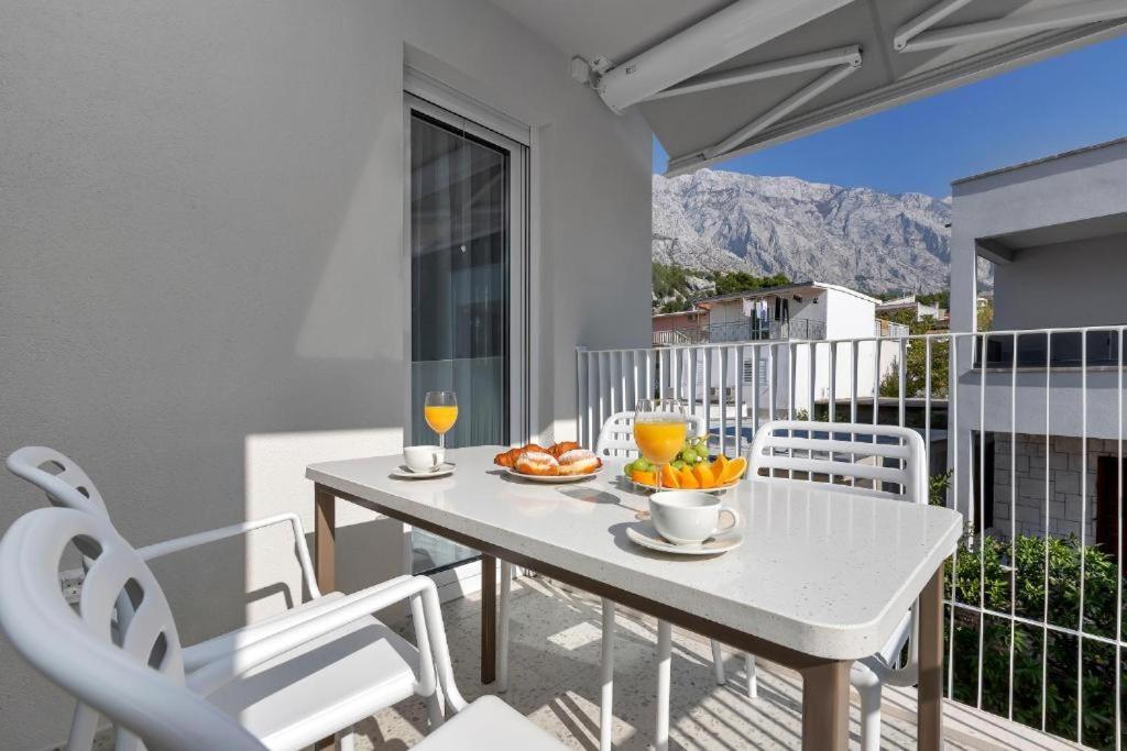 Villa Anchor Baska Voda Exterior photo